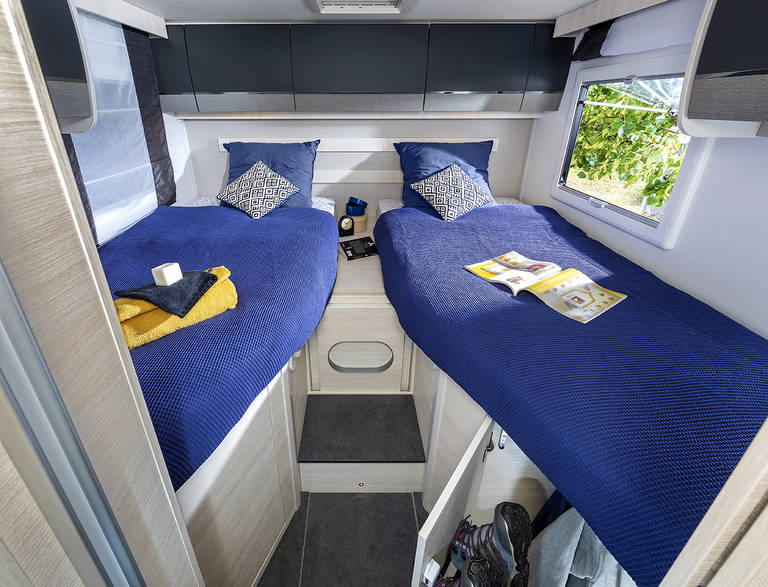 Campingcar Lits jumeaux Chausson